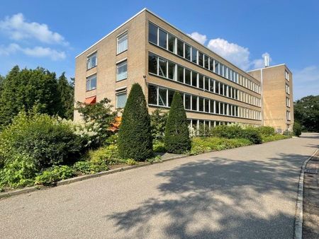 Te huur: Appartement Luitenant Generaal van Heutszlaan in Baarn - Photo 3