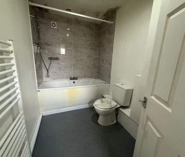 2 bedroom flat to rent - Photo 6