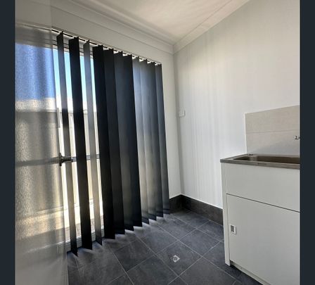 unit 10/18 Fifth Rd, Armadale, WA 6112 - Photo 1