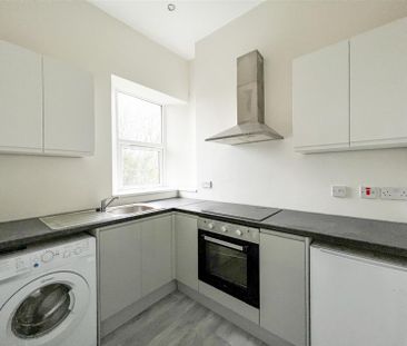 Flat 5, 27 Victoria Road, Sheffield - Photo 2