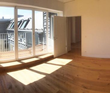 Licht-durchflutete Loft-DG Wohnung - Lichtenberg - Foto 1