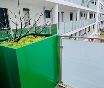 Mietwohnung in Frankfurt - 2 Bäder, 1 Balkon und 1 Loggia! - Photo 1