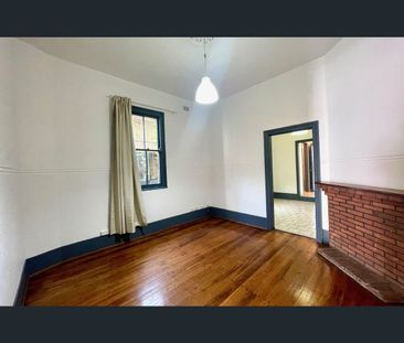 322 Edgeware Road, Enmore, NSW 2042 - Photo 2
