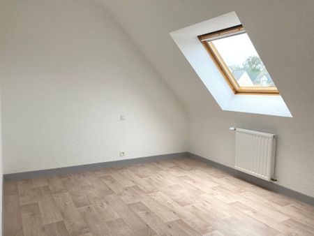 Location Maison 5 pièces 97m² LANGUEUX 22360 - Photo 4