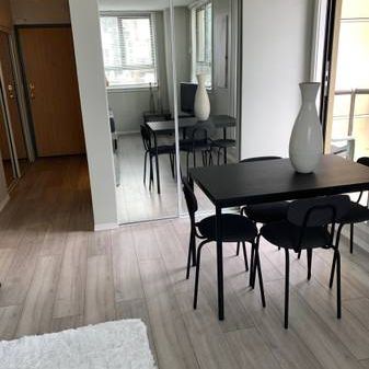 Fully furnished studio—Downtown Vancouver—-available now - Photo 3