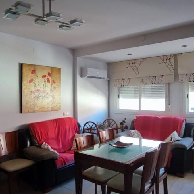 Alquiler de piso en Avenida Carlota Alessandri - Photo 1