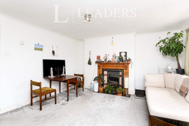 2 bedroom flat to rent Waldram Park Road, Forest Hill, SE23 - Photo 1