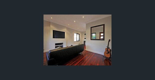 Charming Character Home - Photo 1