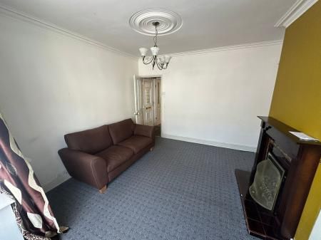Wharfedale Street, Wednesbury, WS10 - Photo 1