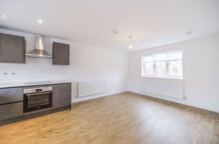 2 bedroom apartment to rent - Photo 4