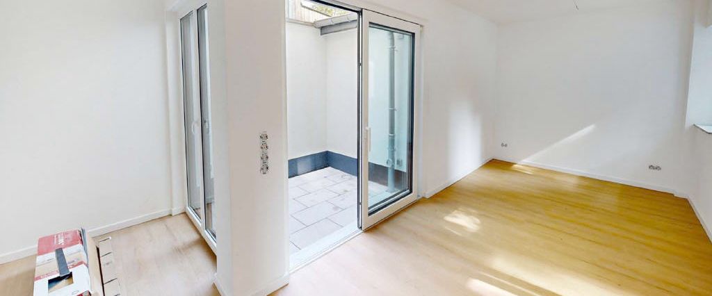 Stilvolle 2-Zimmer-Erdgeschosswohnung mit Innenhofterrasse in bester Innenstadtlage von Brühl (MB 4908) - Foto 1