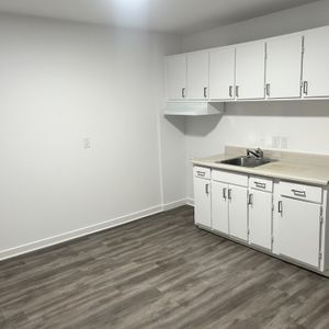 BEAU 3 1/2|INTERNET-CHAUFFAGE-EAU CHAUDE - Photo 2