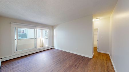 3 - 607 67 Ave SW, Calgary - Photo 5