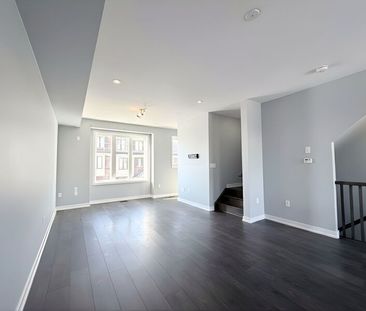 $2,895 / 3 br / 3 ba / 1890 Rymal rd. unit 158 - Photo 6