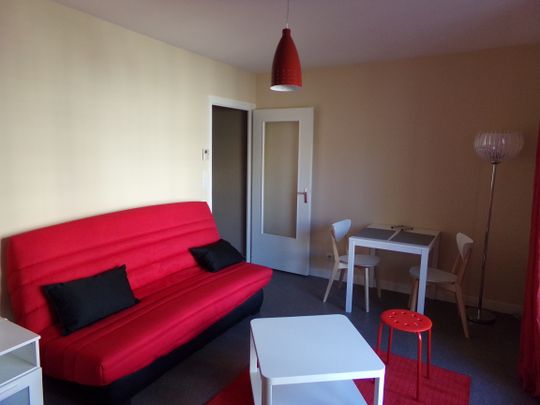 CHAMBERY STUDIO MEUBLE – ref 419 - Photo 1