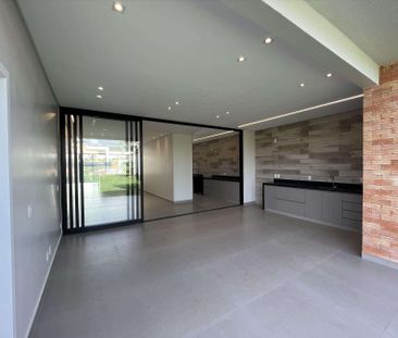 CASA 340m² - 5qts - Moderna - Planejada - Condominio Quintas do Sol - Foto 5