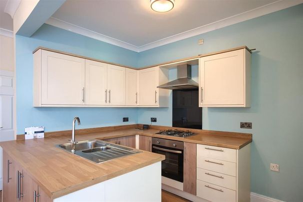3 bedroom terraced house to rent - Photo 1