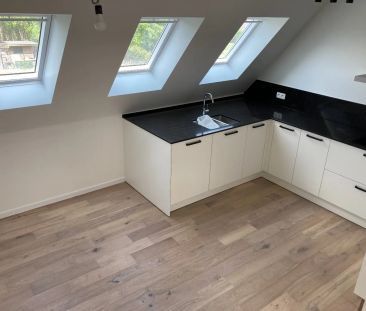 Appartement met zonneterras, 3 slaapkamers, 2 badkamers en gem. tuin - Foto 5