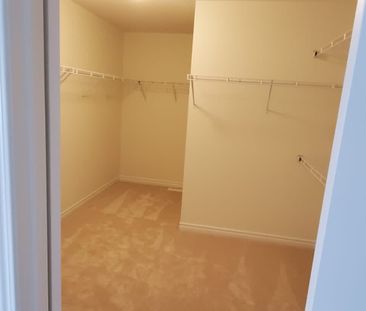 For Lease - 24 Herrick Drive, Brampton, Ontario - Photo 3