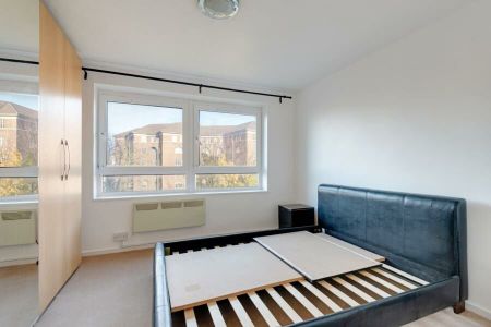 2 Bedroom Flat To Let - Photo 2