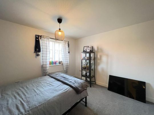 4 bedroom detached house to rent - Photo 1