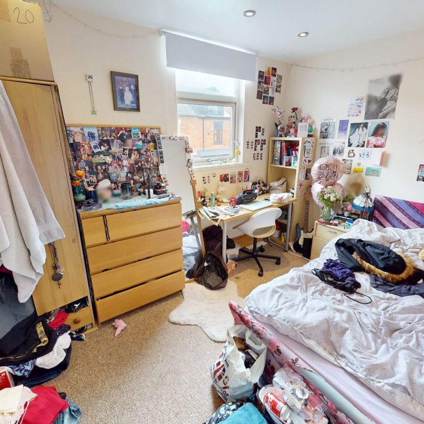29 Teignmouth Road Selly Oak - Photo 1