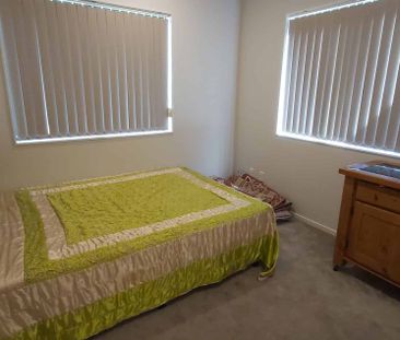 New 2-Bedroom Flat in Flat Bush – $600/week - Photo 1