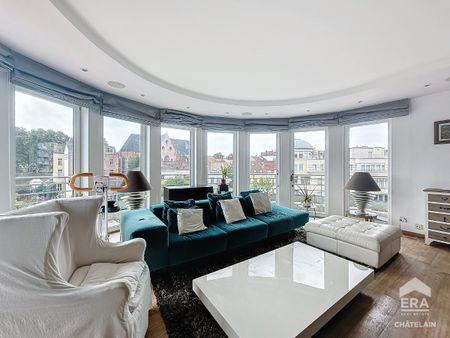 IXELLES - PRACHTIG PENTHOUSE MET 2 SLAAPKAMERS VAN 118M² + T - Foto 3