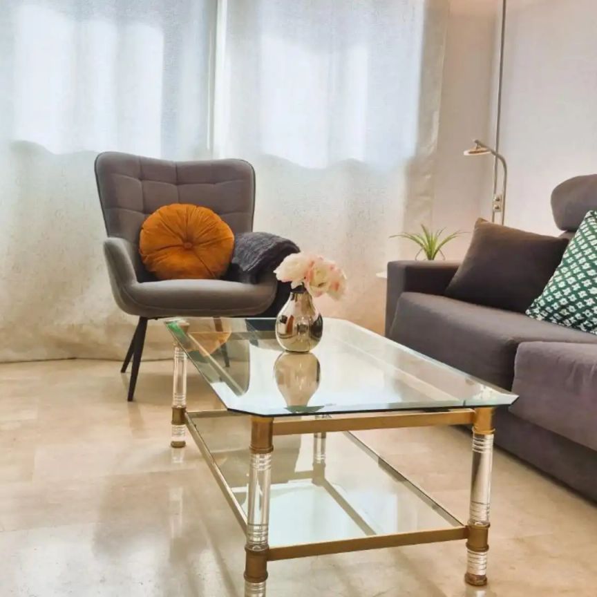 Piso de alquiler en Plaza de la Solidaridad, 7, La Unión - Cruz de Humilladero - Los Tilos - Foto 1