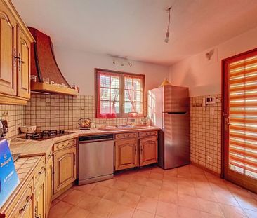 Location AppartementBouc-Bel-Air - Photo 5