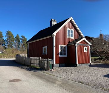 Badhusvägen, Hallstavik - Photo 4