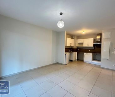 Location Appartement 2 pièces 40m² BOUJAN SUR LIBRON 34760 - Photo 2