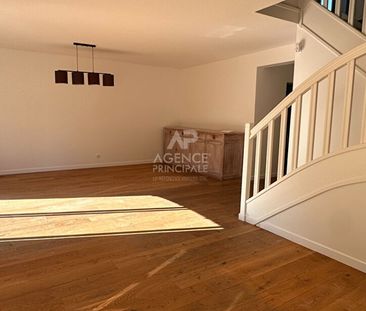 Maison • Saint-Germain-en-Laye - Photo 4