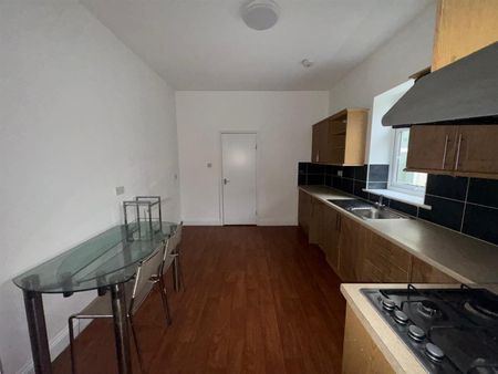 Weston Road, Southend-On-Sea SS1, London - Photo 4