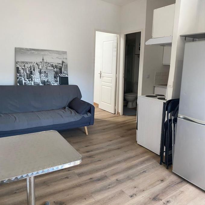 Location Appartement 2 pièces 30m² AURIOL 13390 - Photo 1