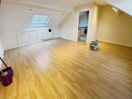 King Edward Road, Nuneaton - Photo 4