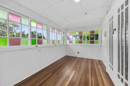 46 Rosecliffe Street, Highgate Hill QLD 4101 - House For Rent - $750 | Domain - Photo 3