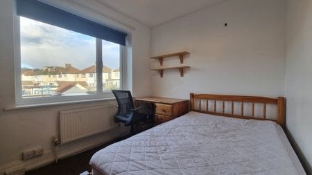 Upper Bevendean Avenue, Brighton 1 bedroom house to rent - Photo 2