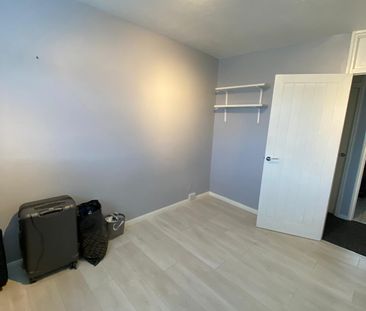 3 bedroom house on Marlcroft, Coventry, CV3 3FS - Photo 6