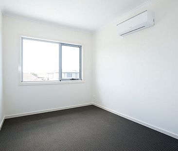 2/16 Andrews Street - Photo 6