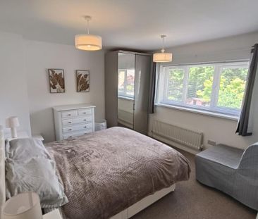 3 bedroom semi-detached house to rent - Photo 6