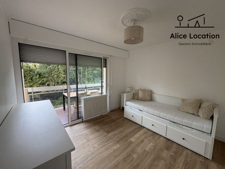 Location Appartement 3 pièces 83m² EVIAN LES BAINS 74500 - Photo 4