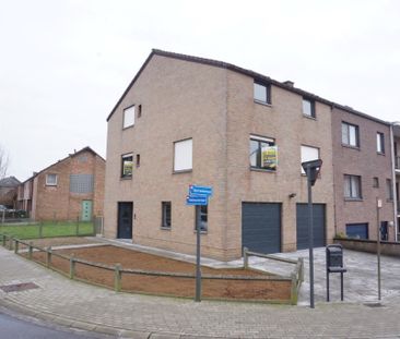 Zeer ruime driegevelwoning in rustige en kindvriendelijke wijk - Photo 6