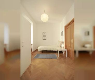 Room in 7-bedroom apartment in Lavapiés - Foto 3