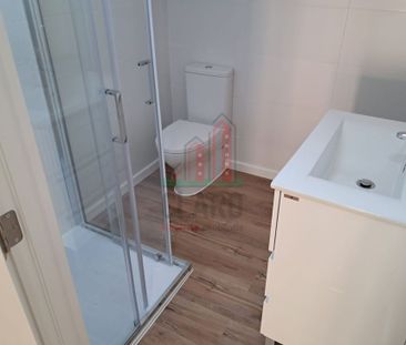 Coimbra, Lisbon - Photo 4