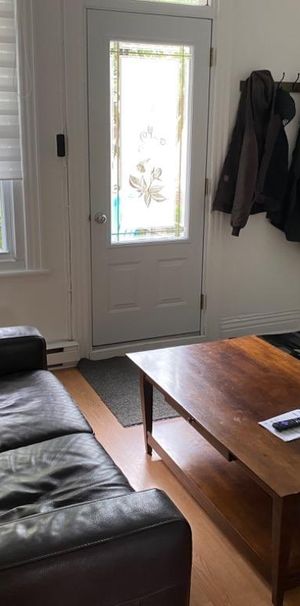 Chambre privée à 100 pas du Cegep de Limoilou - Photo 1