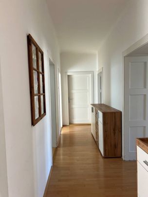 Großzügige 4 Zimmer Wohnung mit Balkon I unbefristet I Ruhige Lage - Photo 1