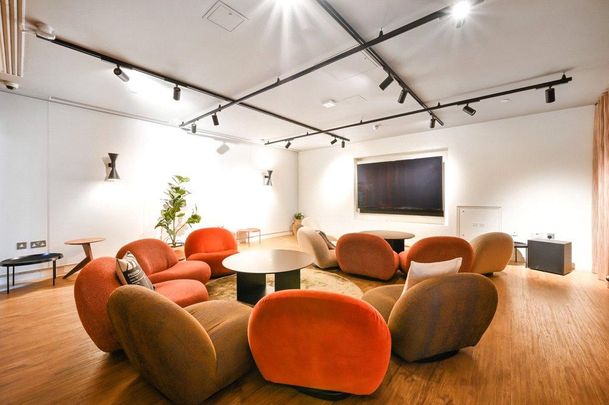 Studio to rent - Photo 1