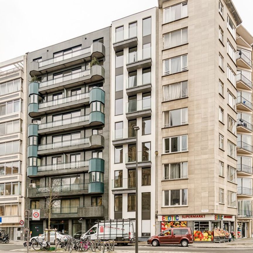 Modern appartement met 2 slaapkamers - Photo 1