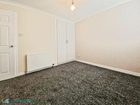 1 bedroom ground floor flat to rent - Photo 5